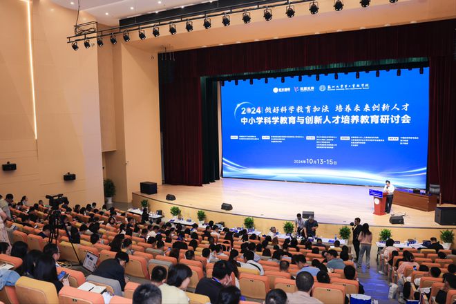 第二军医大学最新消息，科研创新、人才培养及校园动态