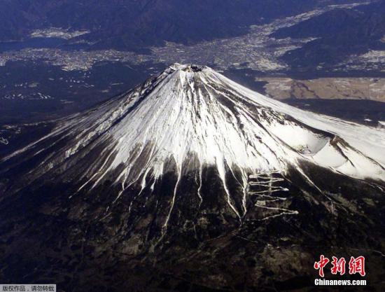 日本富士山喷发最新消息（XXXX年报道）