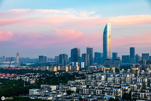 衡阳最新城市高楼图片，城市天际线的壮丽演变